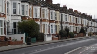 Clapham Common domestic cleaner